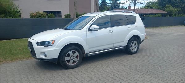 Mitsubishi Outlander 2010-zarejestrowany
