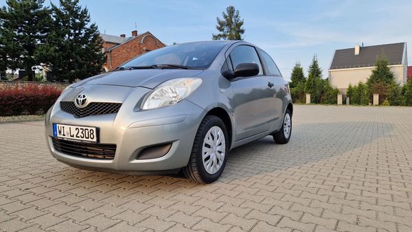 Toyota Yaris COOL Lift Sprawna Klima Bez Rdzy Bezwypadkowy 2x Koła Lato Zima
