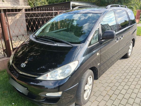 Toyota Previa Toyota Previa 2004r., 2,0 D4D