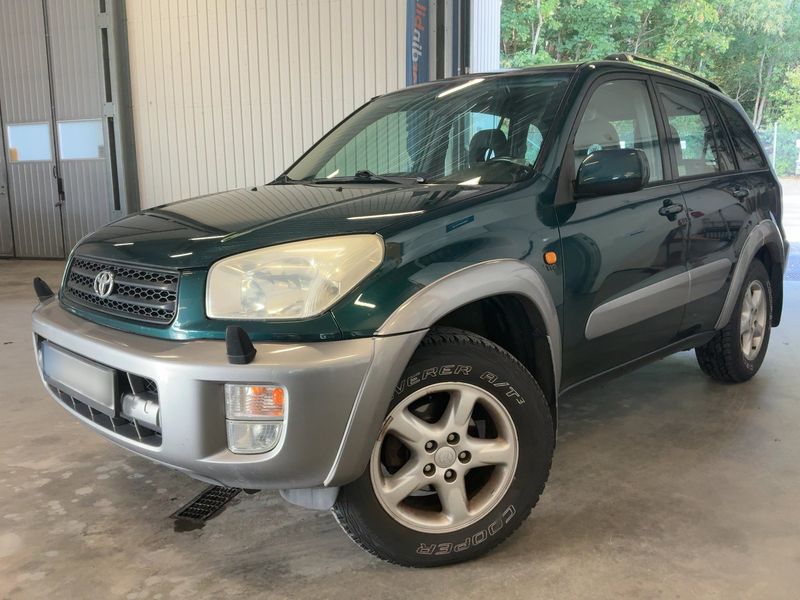 Toyota RAV 4 2.0 4x4