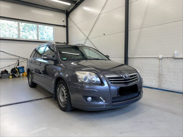 Toyota Avensis 2.2 Diesel 2006