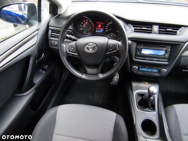 Toyota Avensis 1.6 Petrol 2017