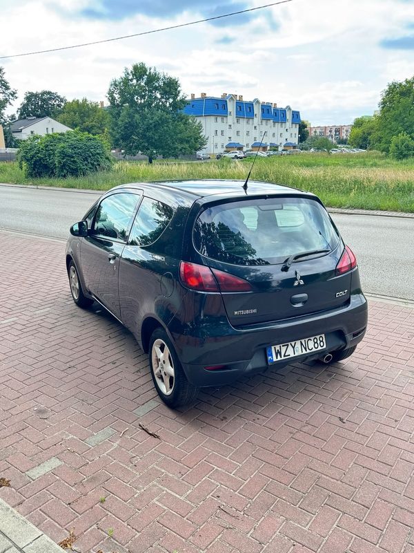 Mitsubishi Colt 1.1 Petrol 2009
