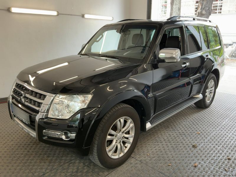 Mitsubishi Pajero 3.2 DI-D Top