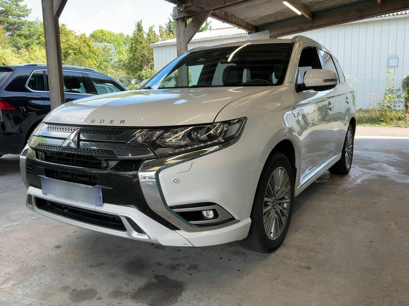 Mitsubishi Outlander 2.4 Phev Top 4WD