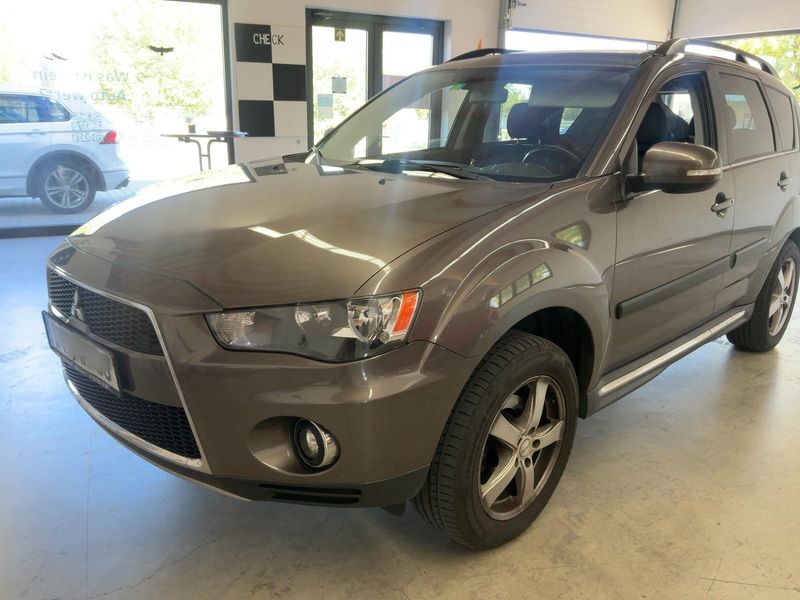 Mitsubishi Outlander 2.0 Mivec Edition 2WD
