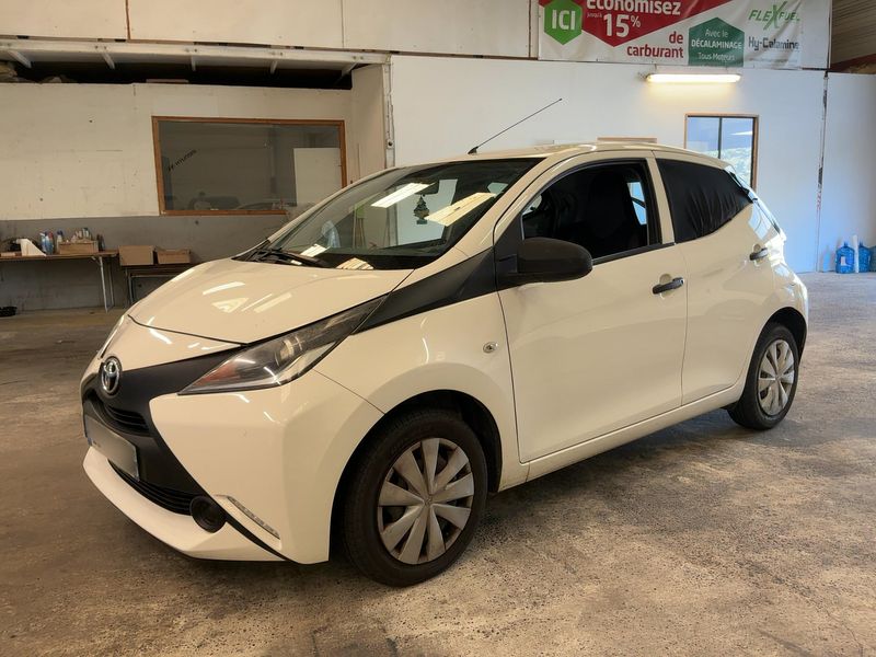 Toyota Aygo 1.0 VVT-i X-Play Business