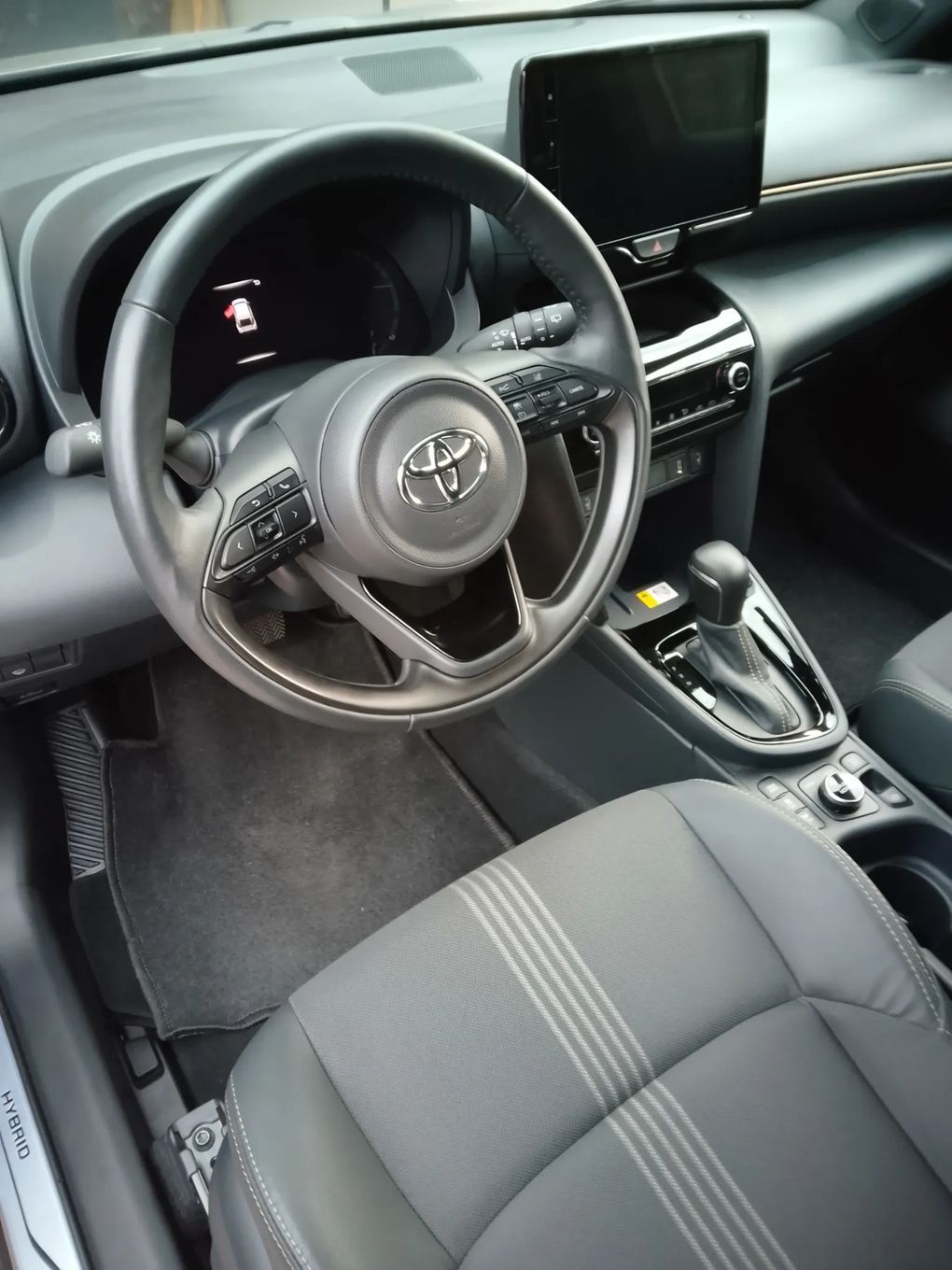 Toyota Yaris Cross Toyota Yaris Cross adwenture salon polska