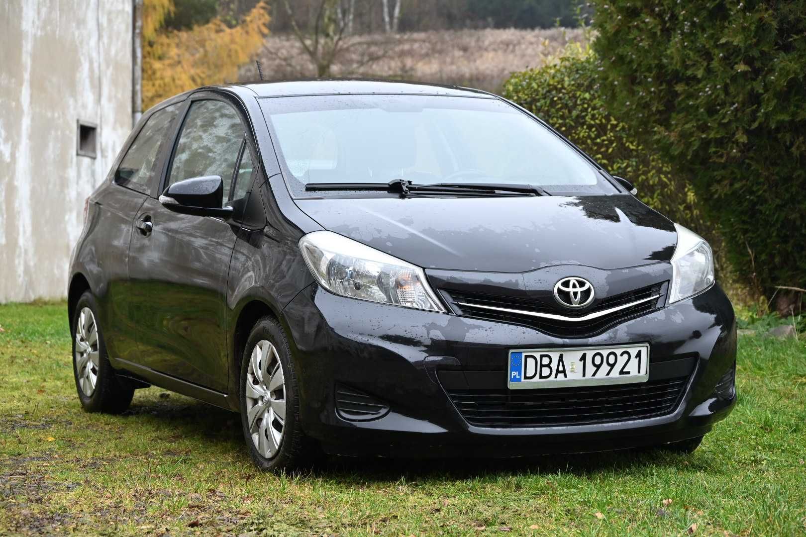 Toyota Yaris 1.0 + LPG low fuel costs 7-8 liters of gas