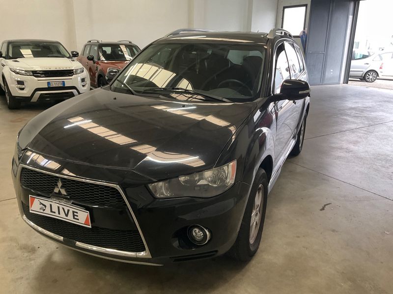 Mitsubishi Outlander 2.2 DI-D Intense 4WD