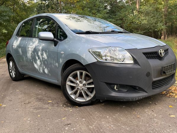 Toyota Auris 1.6 Petrol 2010