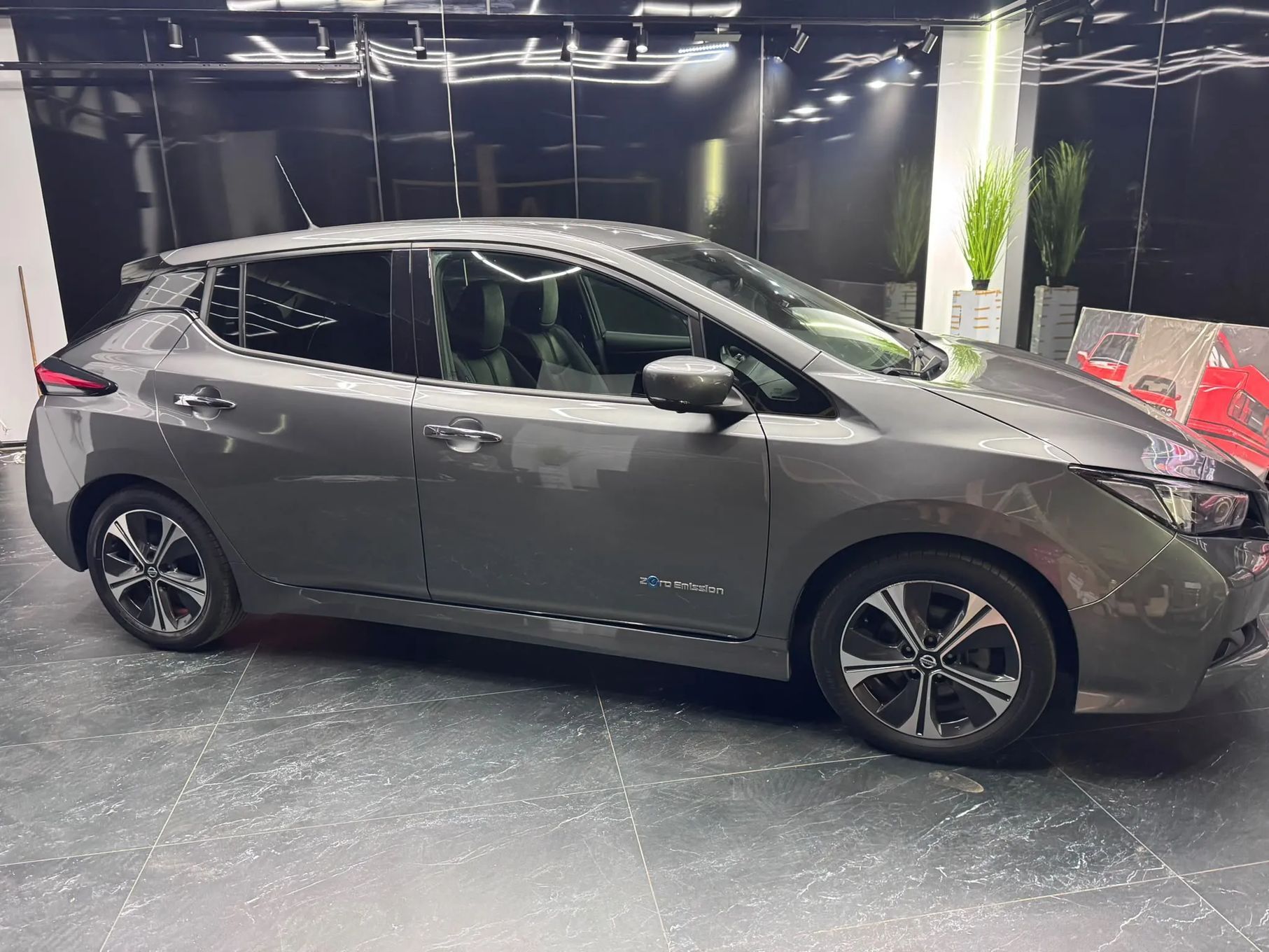 Nissan Leaf Electric 2018