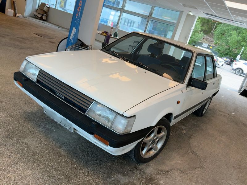 Toyota Camry 2.0 GLI
