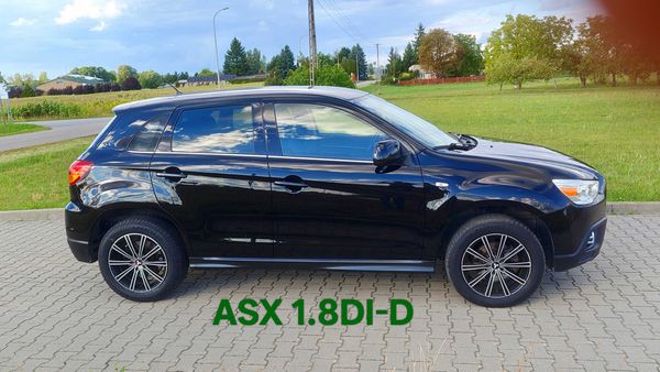 Mistubishi ASX 1.8DI-D 150KM 4x4 2010r Klimatyzacja DwaKluczyki El szyby i lusterka Hak