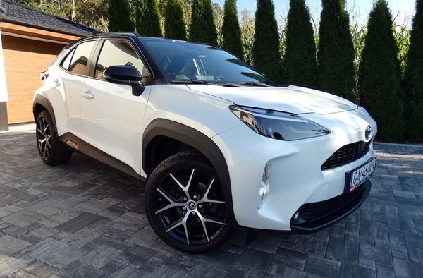 Toyota Yaris Cross 4X4*Salon PL*1 właściciel*40 tyś km!!*Kamera*ALU 18*Gwarancja*Zamiana