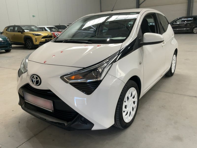 Toyota Aygo 1.0 VVT-i X-Play