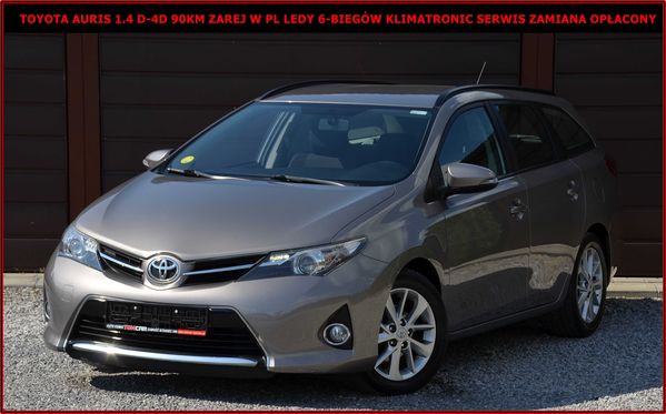 Toyota Auris 1.4 D4D 90KM Zarej w PL Ledy 6-Biegów Klimatronic Zamiana Serwis
