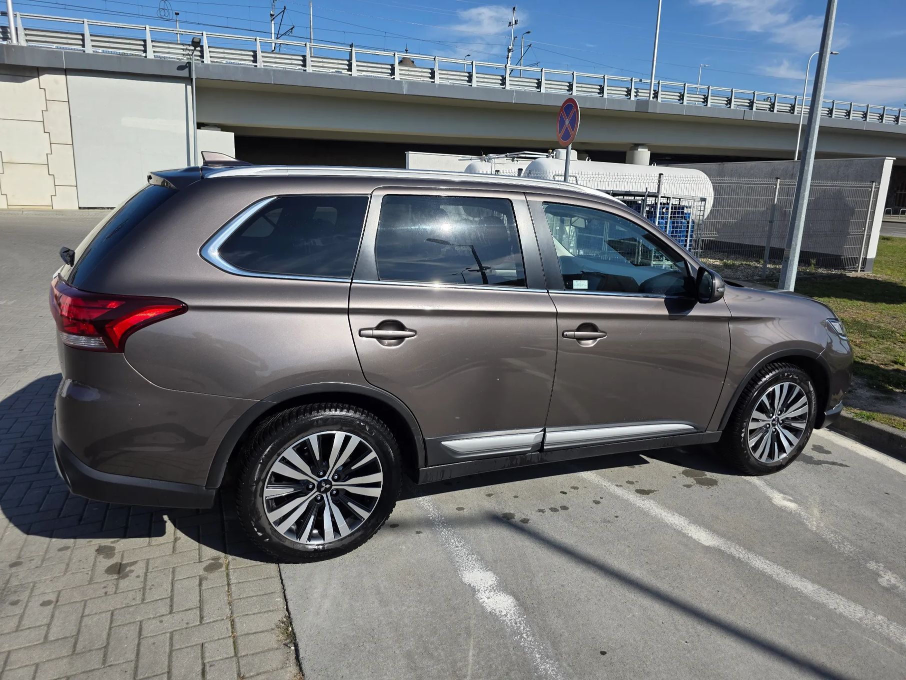 Mitsubishi Outlander 2.0 Petrol 4x4 2020