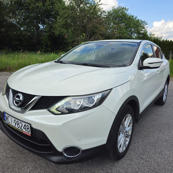 Nissan Qashqai 1.2 benzyna 116KM BEZWYPADKOWY