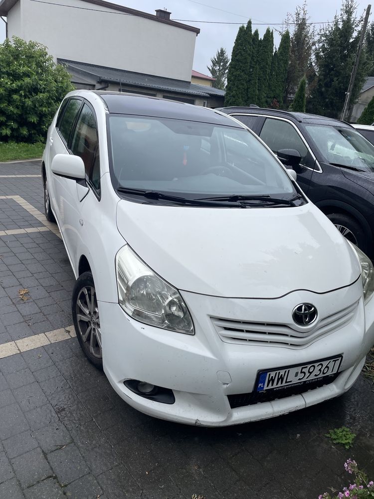Toyota verso navi camera glass roof