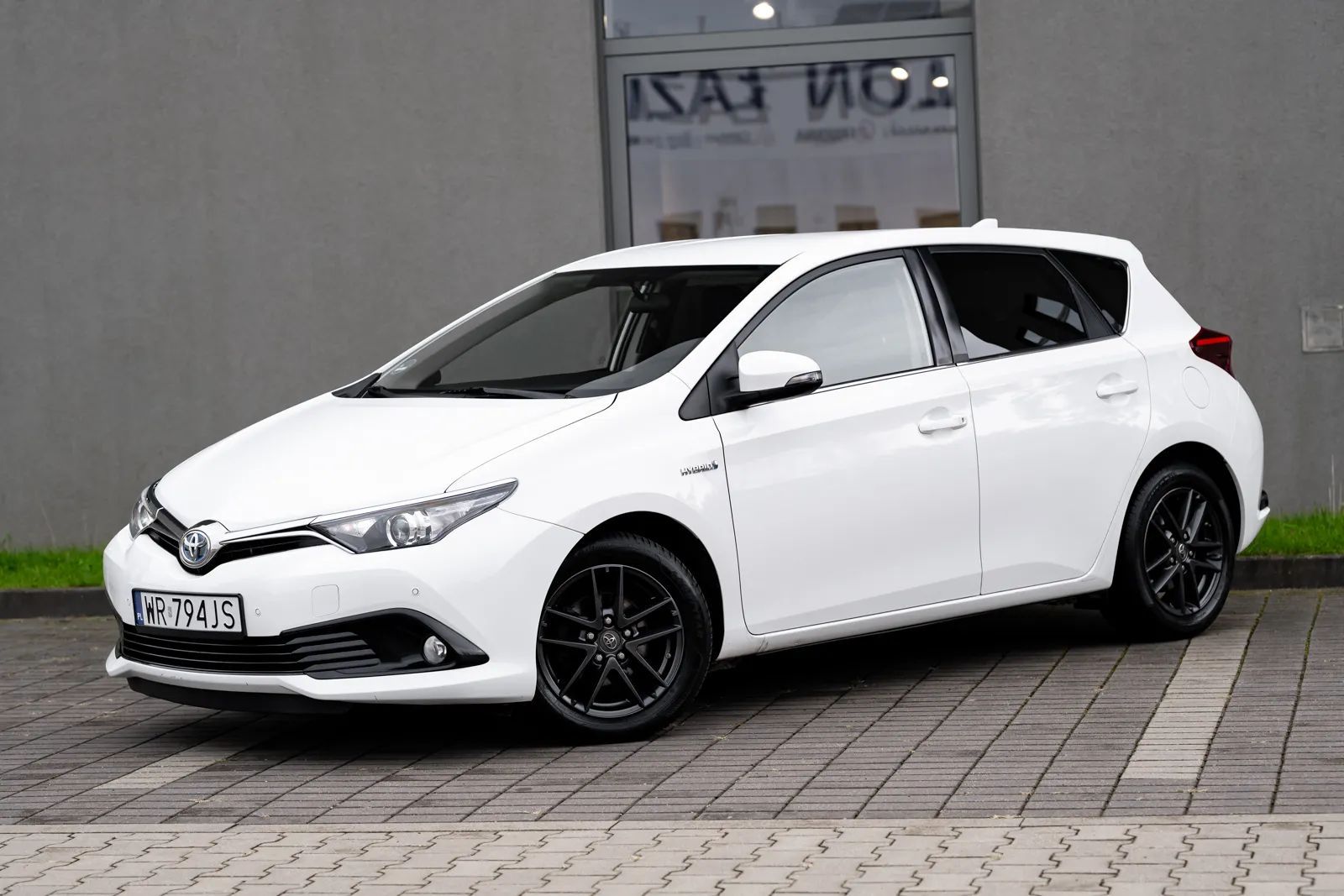 Toyota Auris 1.8 HYBRID Oryginalny Lakier Sprowadzona z Niemiec Zarejestrowana