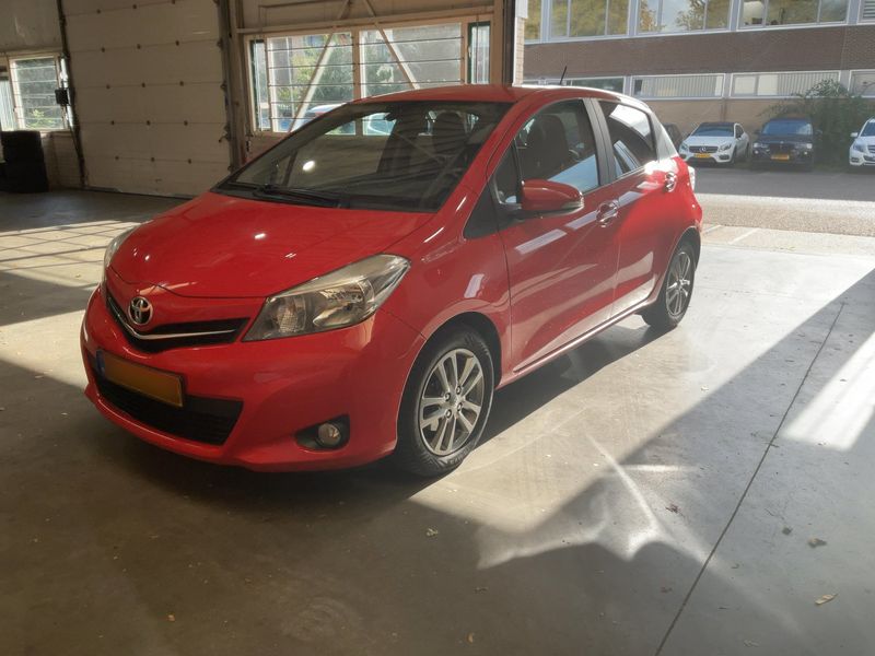Toyota Yaris 1.0 VVT-i Edition 2014