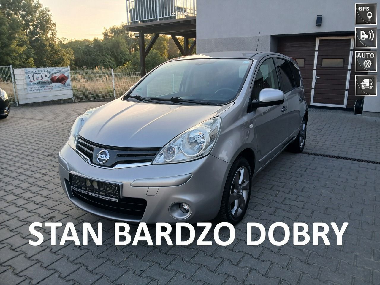 Nissan Note 1.6 Petrol 2011