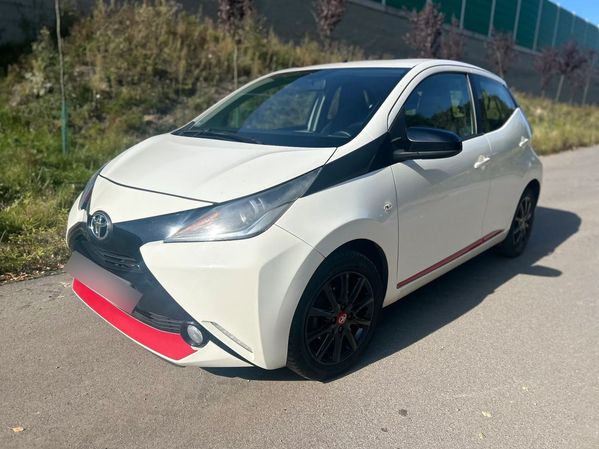 Toyota Aygo Toyota Aygo 2017/18 x-play | Salon PL | 85 tkm | Bezwypadkowy | Kamera