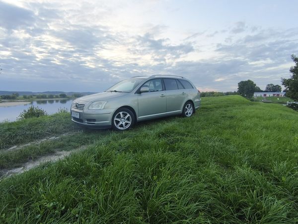 Toyota Avensis t25