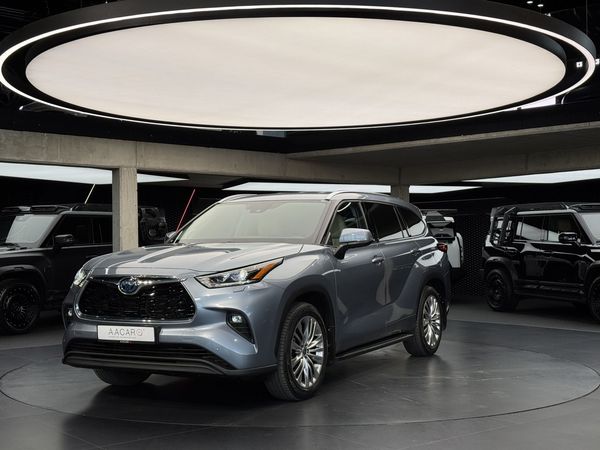 Toyota Highlander Prestige / AWD / 7 osobowy / Podgrzewane fotele / CarPlay / Android