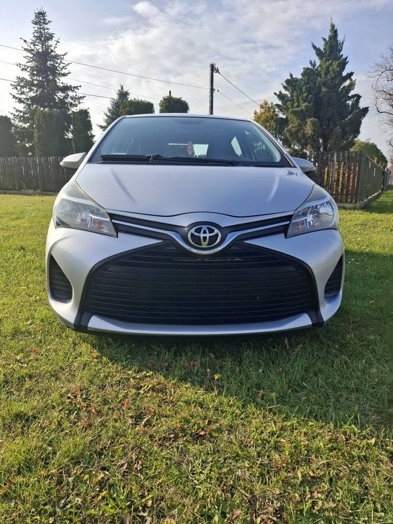 Toyota Yaris Petrol 2015