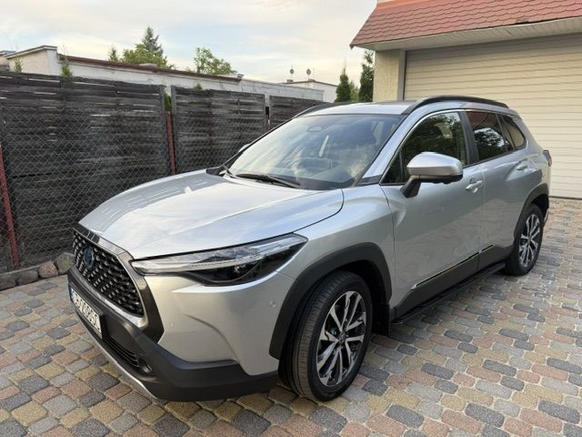 Toyota Corolla Cross 2.0 Petrol 2023