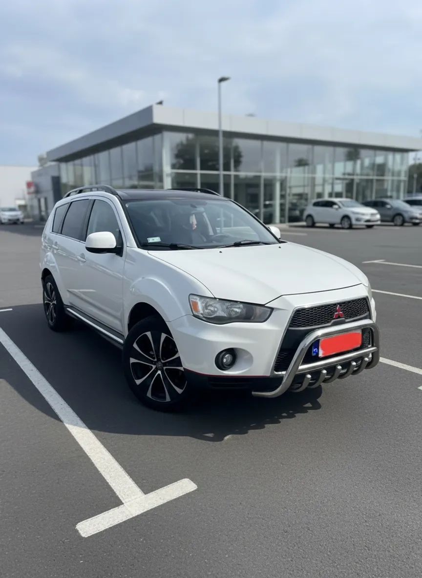 Mitsubishi Outlander Mitshubishi Outlander