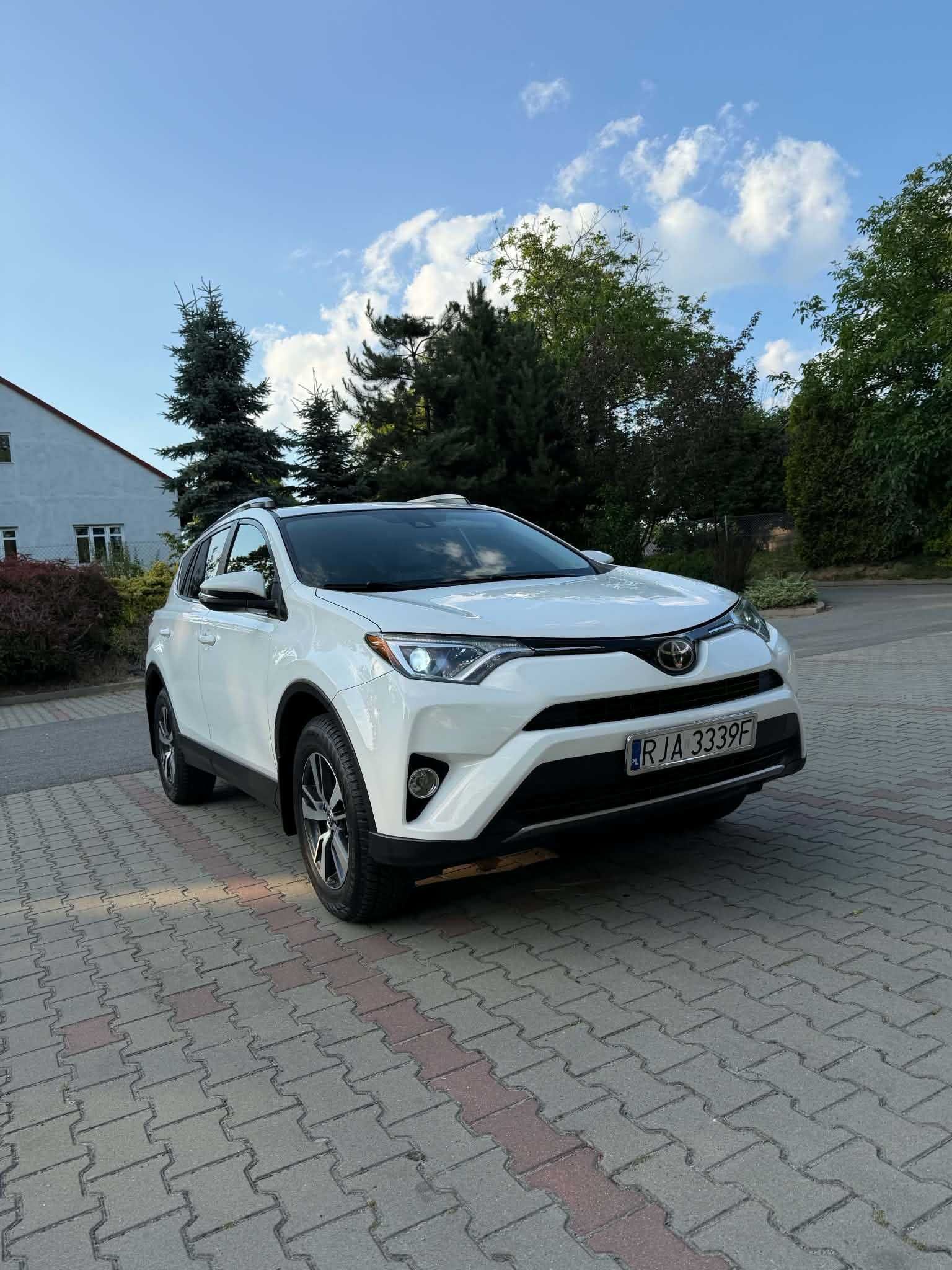 Toyota RAV-4 2.5 LPG 2017