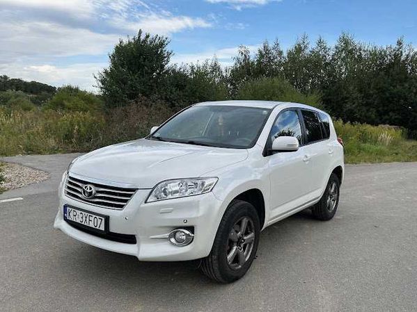 Toyota RAV4 2.0 benzyna 2012