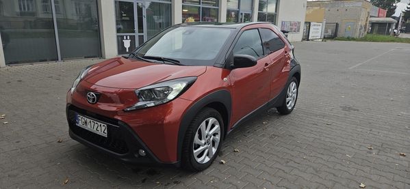 Toyota aygo x bardzo niski przebieg