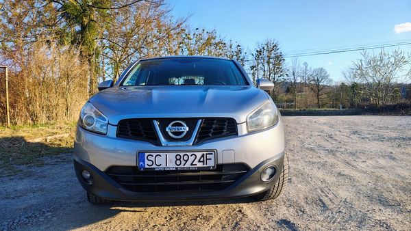 Nissan Qashqai 1.6 benzyna polski salon drugi wlasciciel