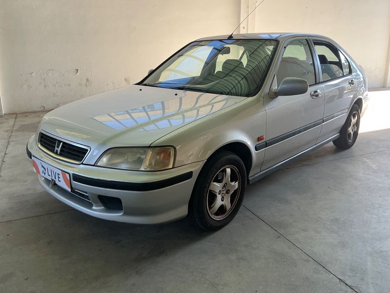 Honda Civic 1.4 S 4