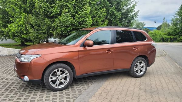 Mitsubishi Outlander Pierwszy właściciel, salon Polska