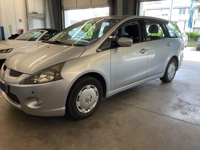 Mitsubishi Grandis 2.4 Intense
