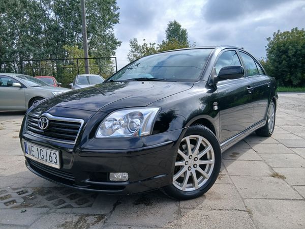 Toyota avensis 2,0 d4d 04r ładna sprawna do jazdy car play Skóra alcantara Alufelgi