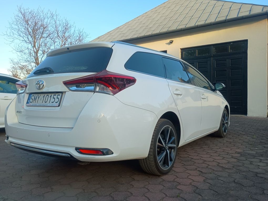 Toyota Auris 1.4 D-4D 2017