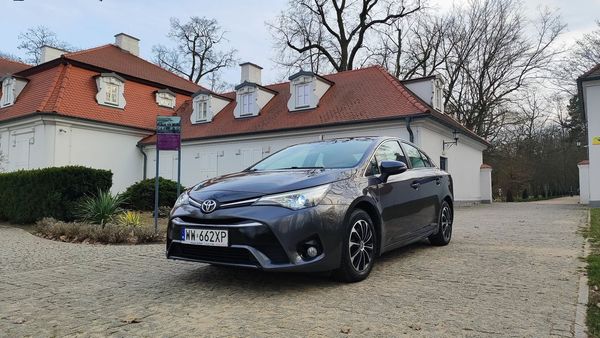 Toyota Avensis 1.8 Petrol 2016