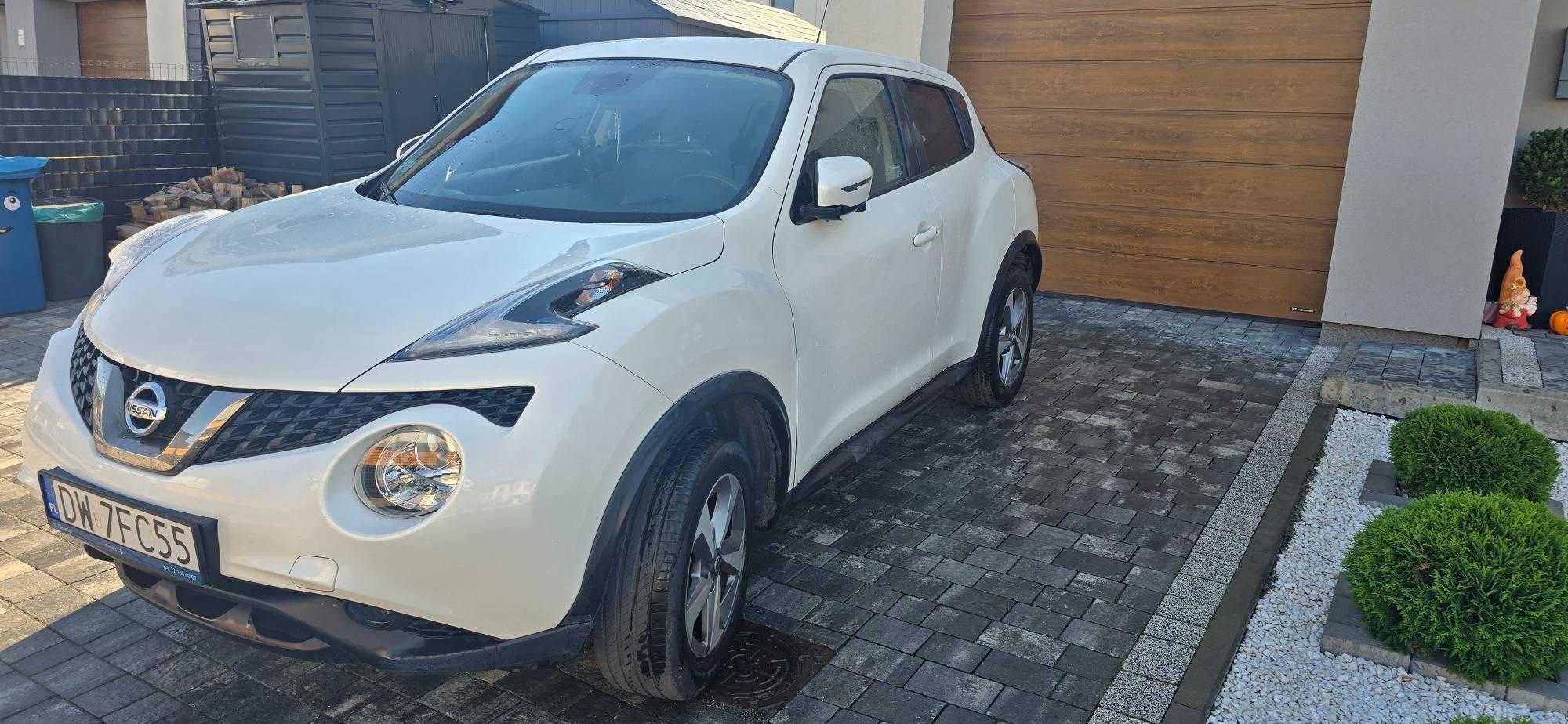 Samochód Nissan Juke 1,6 N- Connecta, bezwypadkowy