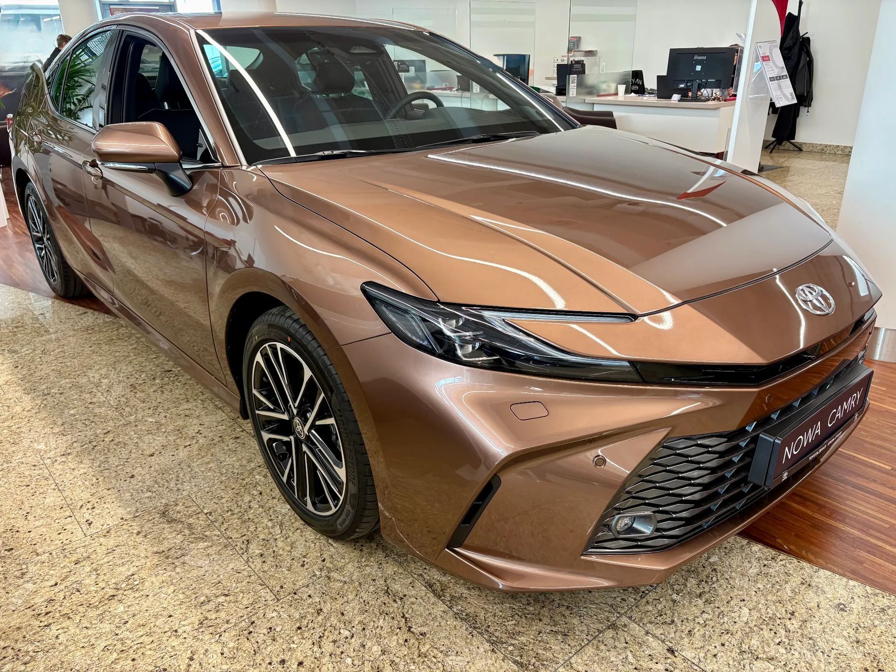 Toyota Camry 2.5 Hybrid 2026