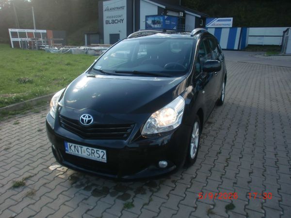 Toyota VERSO 2.0 D4D 2010