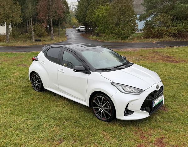 Toyota Yaris 1.5 Hybrid 2022