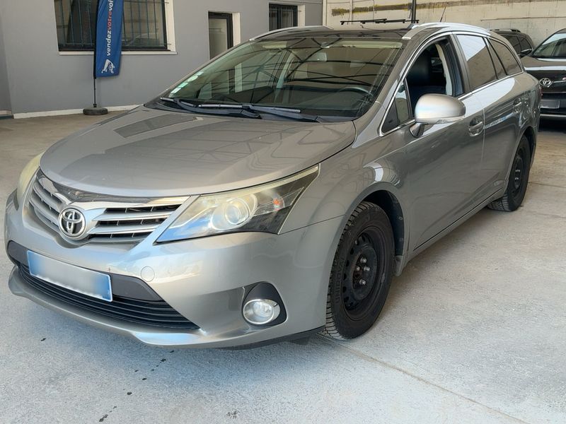Toyota Avensis 1.8 Executive