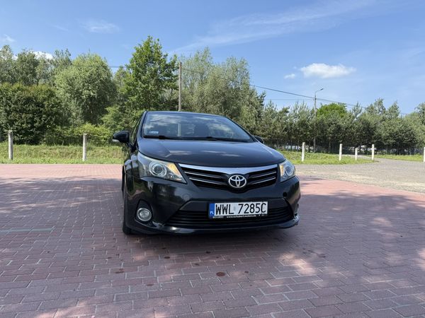 Toyota Avensis 2.0 D-4D 2012