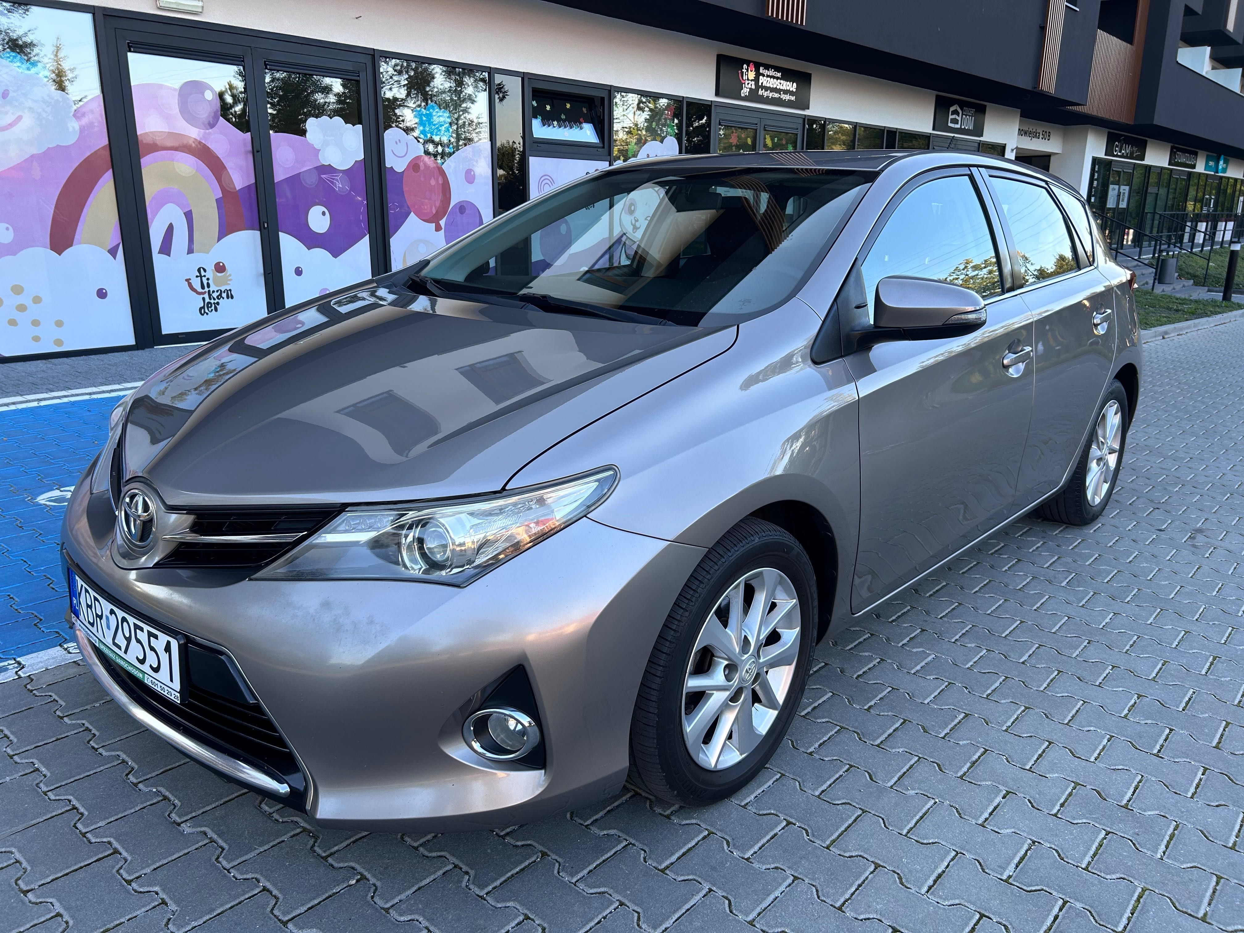 Toyota Auris 1.3 Petrol 2014